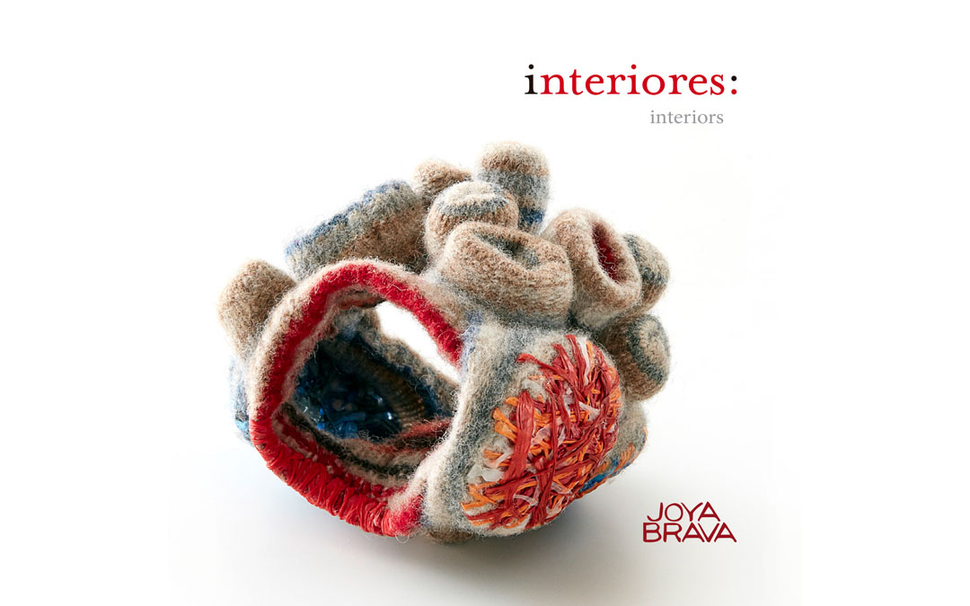 INTERIORES