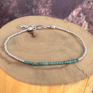 pulsera broche ajustable mostacilla aguamarina