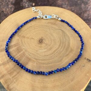 pulsera con broche ajustable mostacillas de plata pura y piedras de lapislazuli